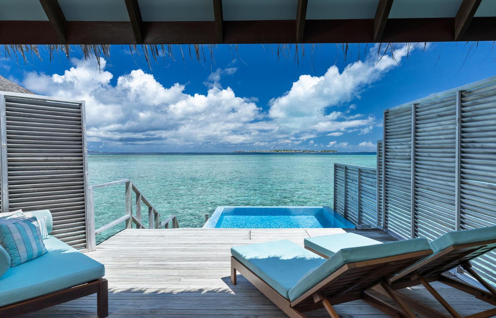 Bungalow sull'Acqua con Piscina